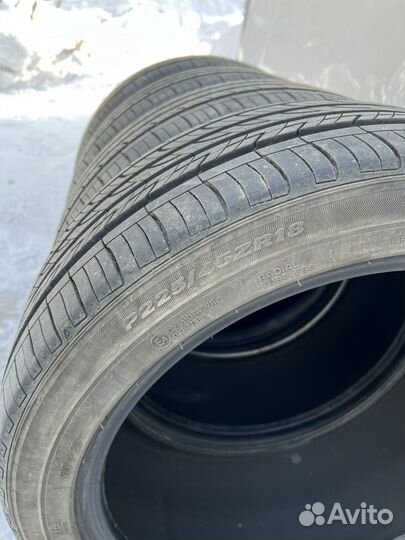Roadstone N'Fera AU5 225/45 R18 95W