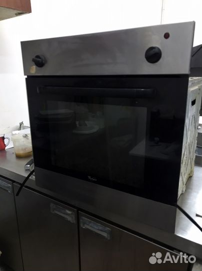 Духовой шкаф whirlpool