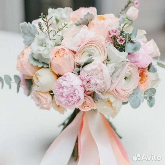 Свадебный букет невесты