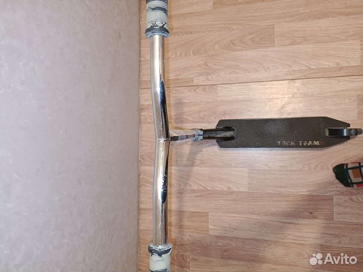 Трюковой самокат TechTeam glitch