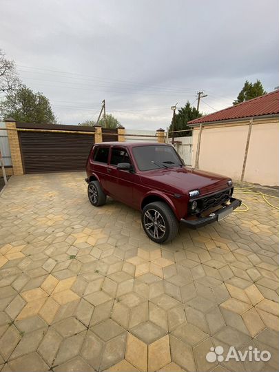 LADA 4x4 (Нива) 1.7 МТ, 2011, 160 000 км