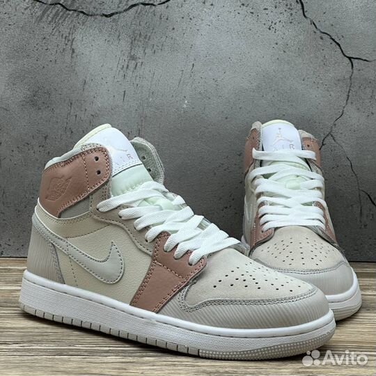 Новые кроссовки Nike Air Jordan 1 Hight С мехом