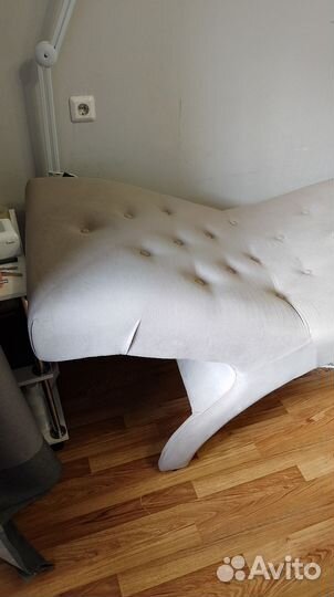 Анатомическая кушетка