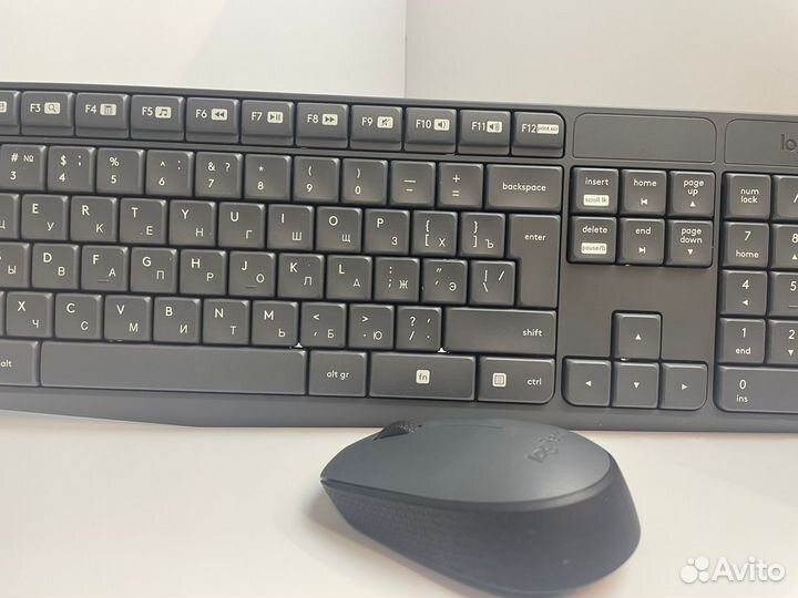 Комплект Logitech MK235