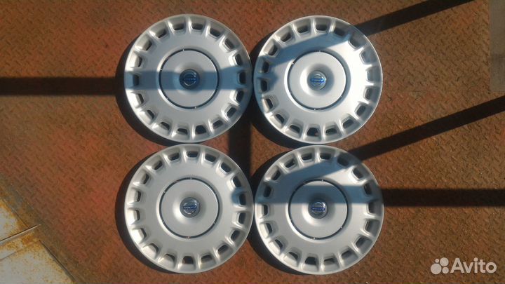 Volvo, Вольво - комплект колпаков оригинал R15