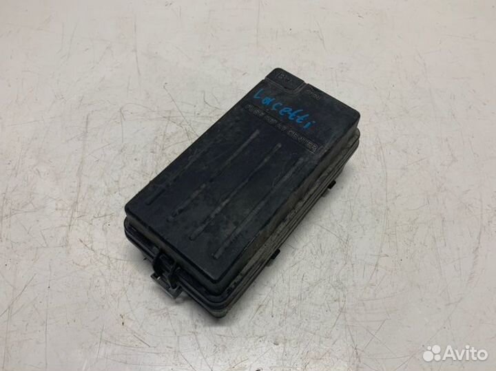 Блок предохранителей Chevrolet Lacetti J200