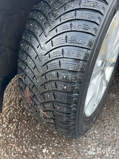 Michelin X-Ice North 255/55 R19