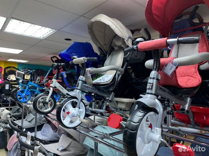 Трехколесный велосипед