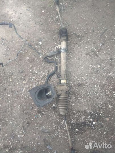 Ниссан Санни n14 рулевая рейка