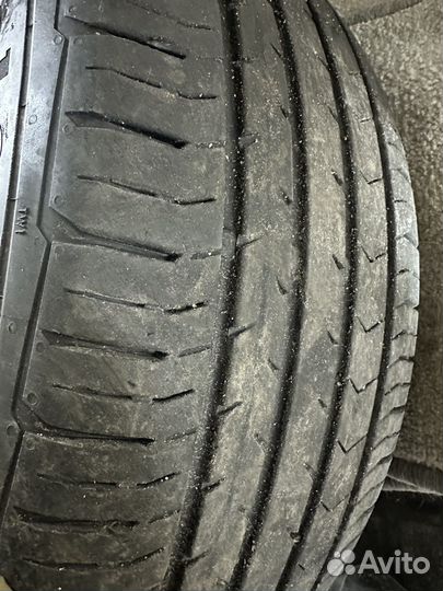 Continental ContiPremiumContact 5 215/55 R17 V