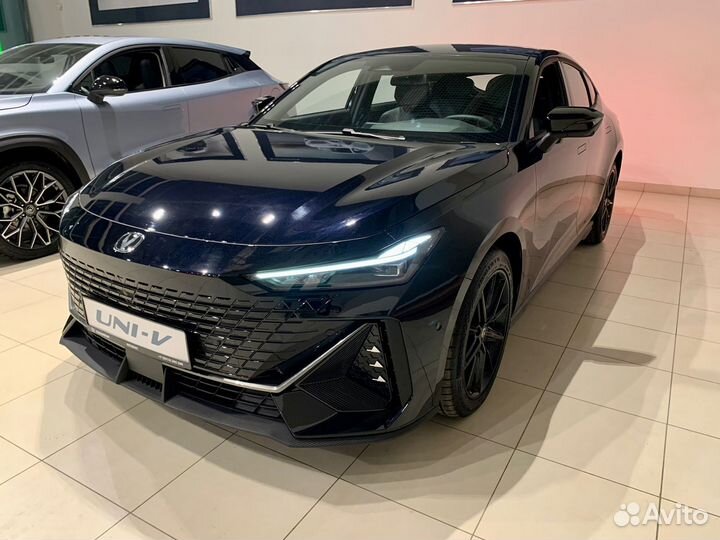 Changan UNI-V 1.5 AMT, 2023