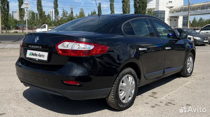 Renault Fluence 1.6 AT, 2011, 156 000 км