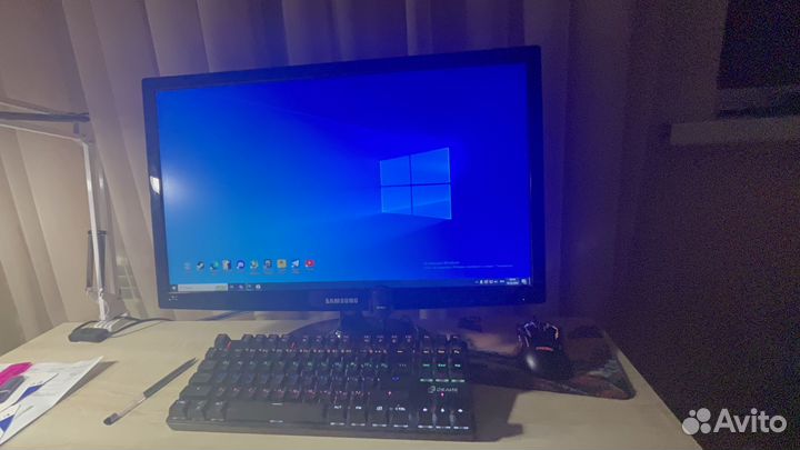 Монитор для компьютера