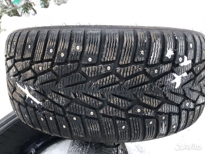 Nokian Tyres Hakkapeliitta 7 245/45 R19 102T