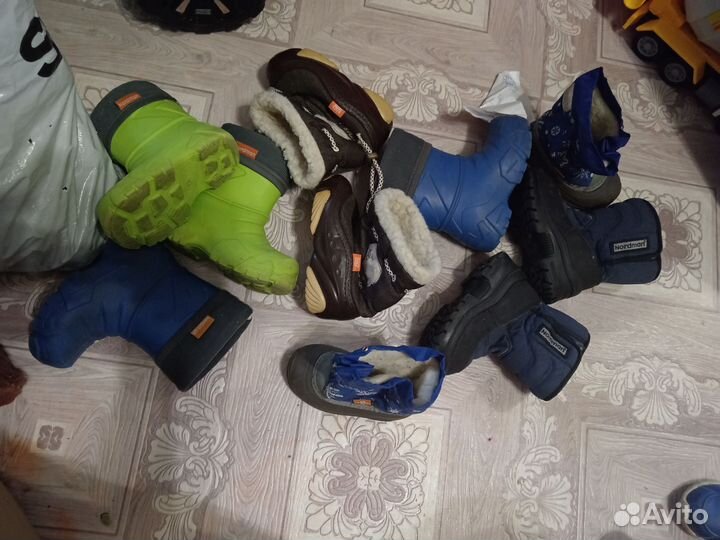 Фирменные обувь от 22 до 25