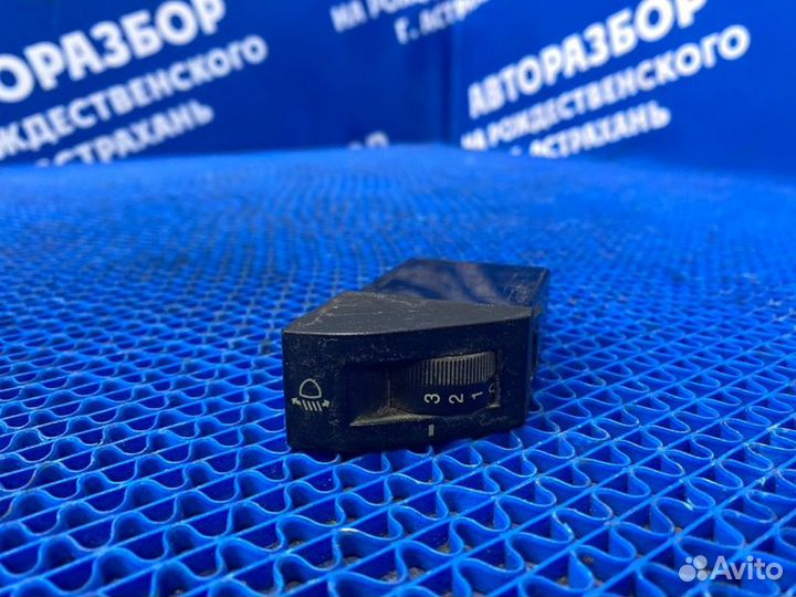 Кнопка корректора фар Hyundai Sonata 4 седан 2008