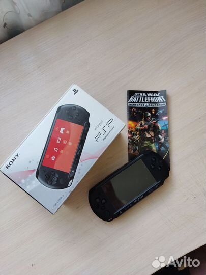 Sony PSP - E 1008 CB