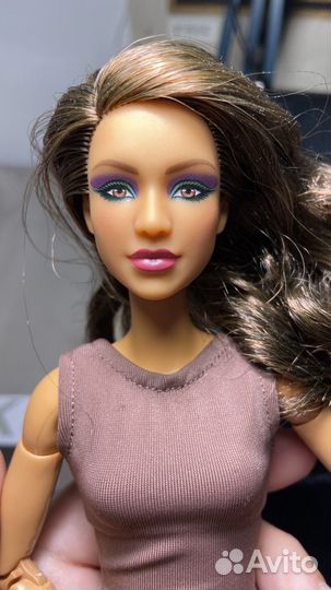 Кукла барби barbie looks 12 фрида