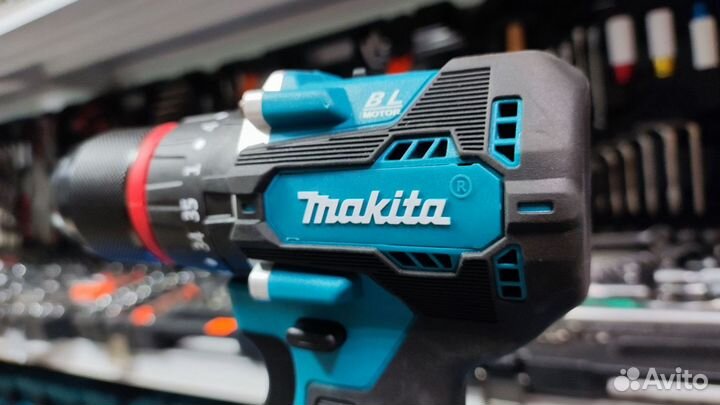 Бесщеточный шуруповерт Makita патрон металл 13 мм