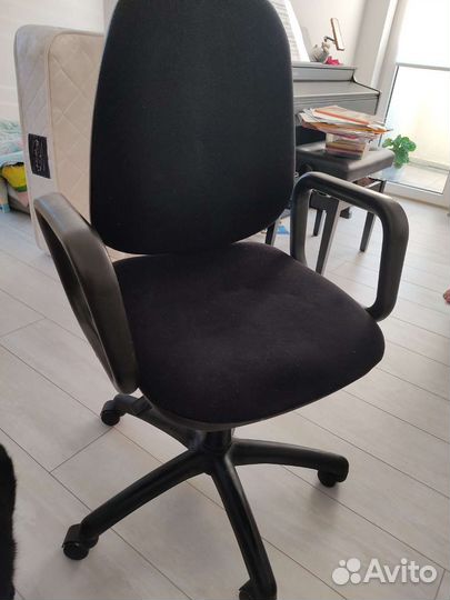 Компьютерный стул бу
