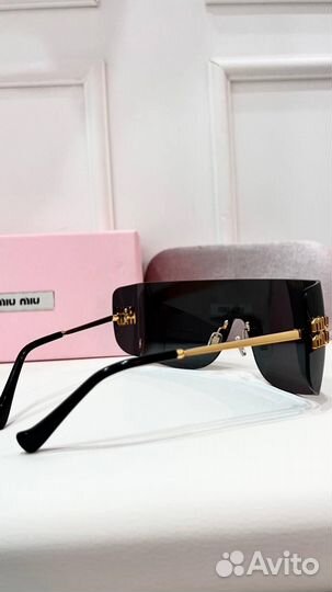 Солнцезащитные очки