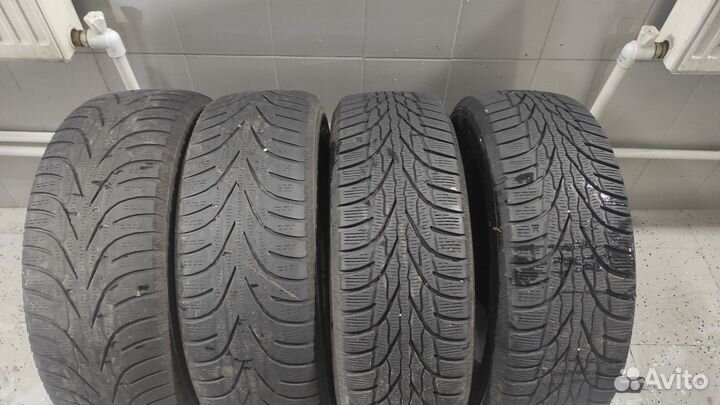 Kumho WinterCraft Ice Wi51 225/60 R17 103T
