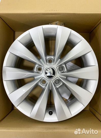 Новые оригинальные Castor R16 для Skoda Karoq 2022