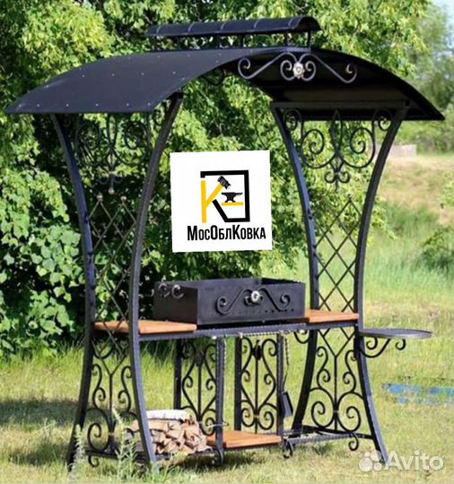 Кованый мангал с казаном под крыш