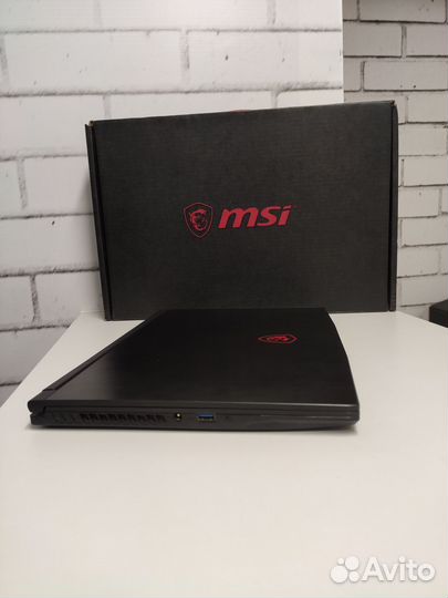 Игровой ноутбук MSI