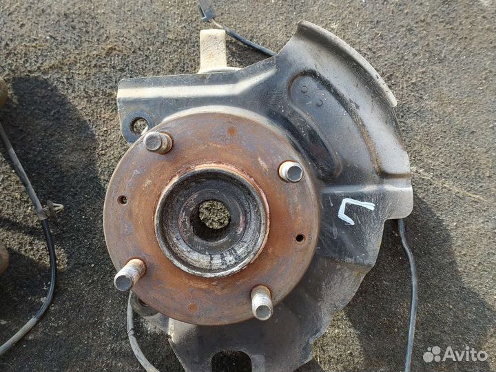 Передняя ступица kia cerato 1