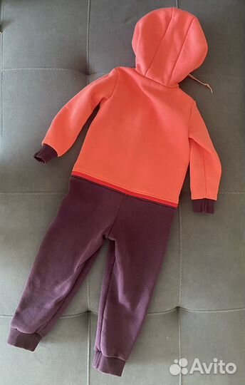 Комбинезон на девочку 98/104