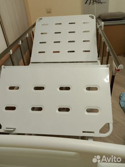 Кровать для лежачих больных с электроприводом