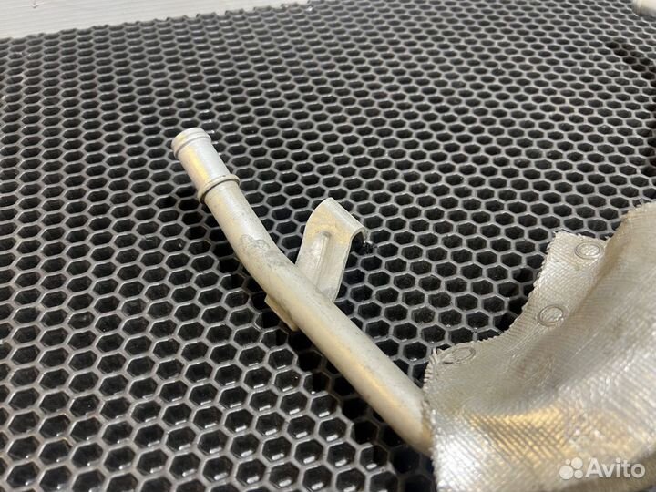 Трубка системы охлаждения Audi S6 C7 4G