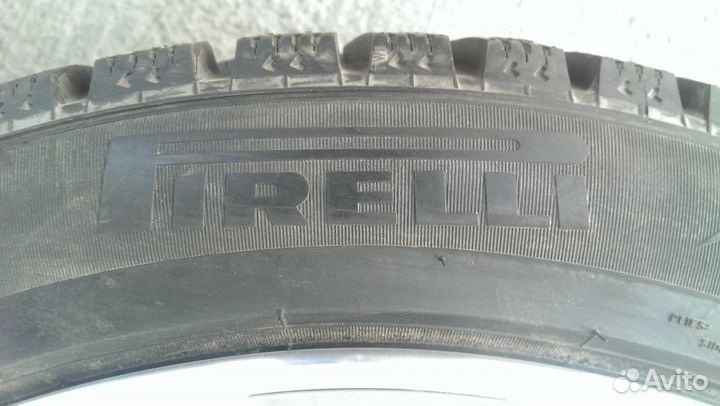 Pirelli Ice Zero 315/35 R20 110T