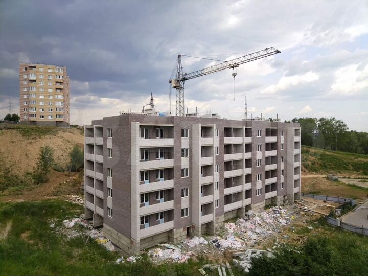 2-к. квартира, 57 м², 1/5 эт.