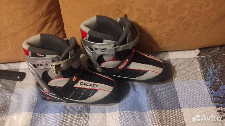 Продаю коньки размер 36-39