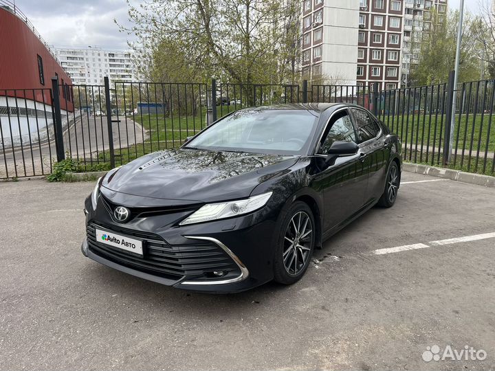 Toyota Camry 2.5 AT, 2021, 85 000 км