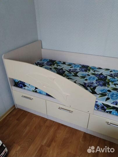 Детская кровать от 3 лет с матрасом бу