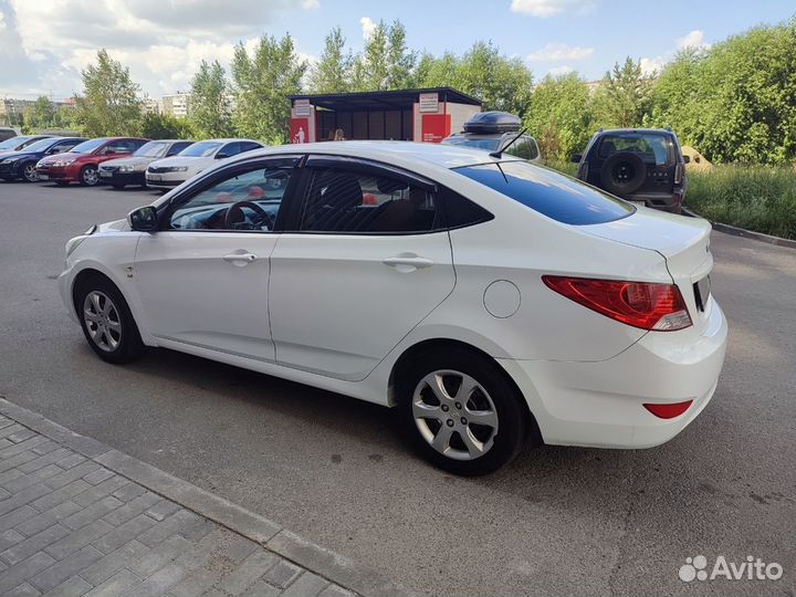 Hyundai Solaris 1.6 МТ, 2011, 193 000 км