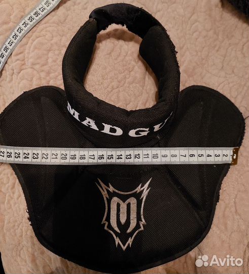 Защита шеи вратаря