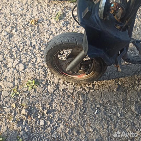 Скутер Yamaha axis 50