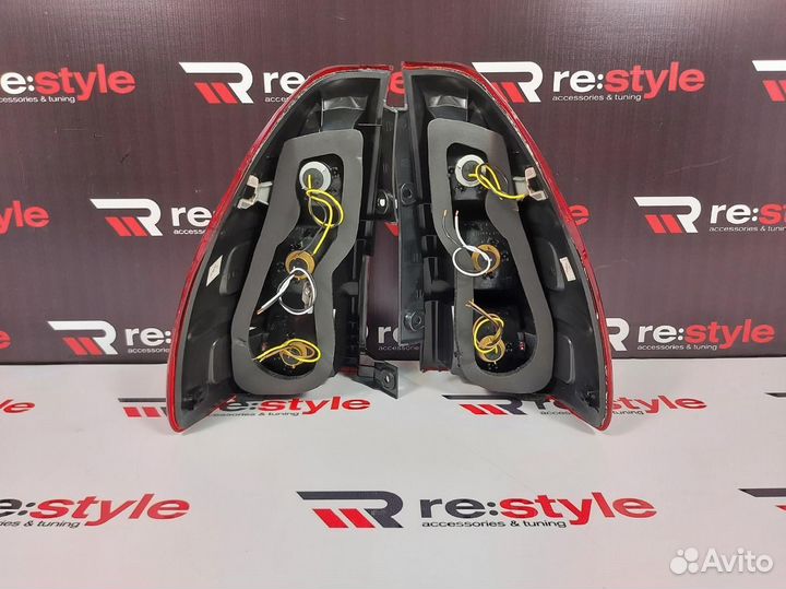 Фонари задние Lexus GX470 Красные Vland