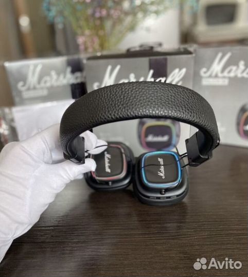 Беспроводные наушники Marshall major IV