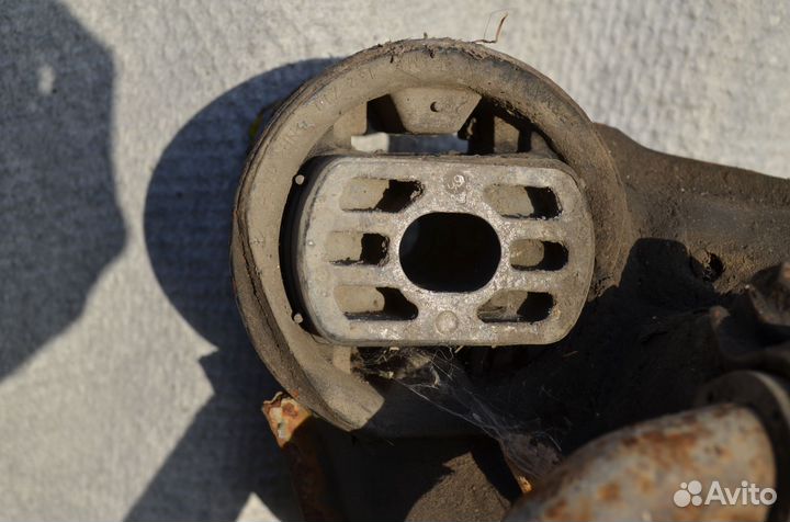 Подрамник передний/задний audi a8 d2