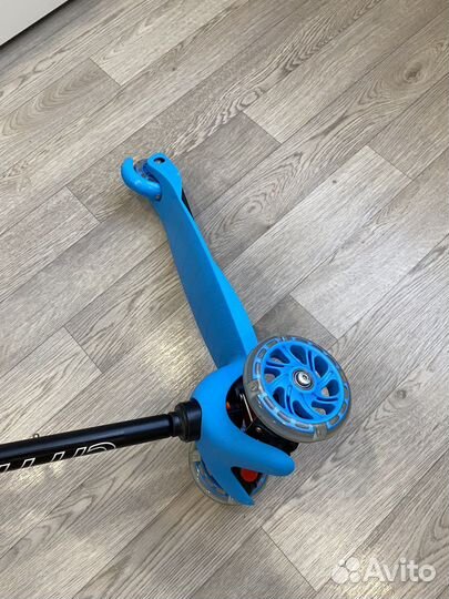 Самокат новый