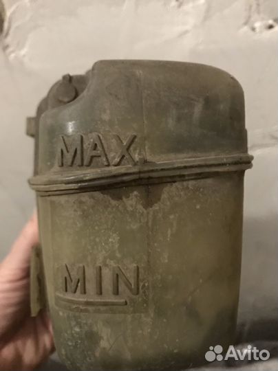 Расширительный бачок Volvo