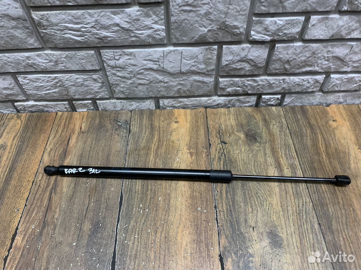 Skoda Karoq Амортизатор двери багажника LH RH