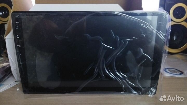 Продам автомагнитолу на Андроид экран 10.1 дюйма