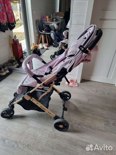 Коляска прогулочная Farfello
