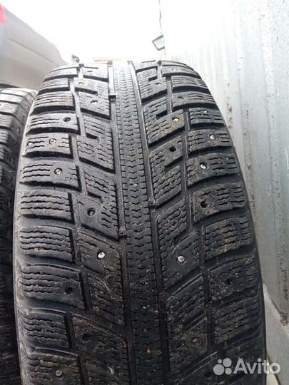 Kumho WinterCraft KW27 205/55 R16